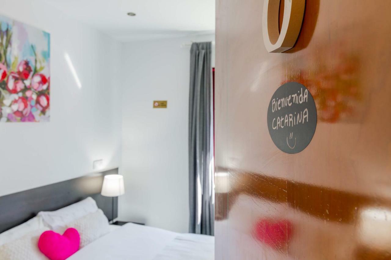 Ayz Javier Cabrini - Auto Check-In Property マドリード エクステリア 写真